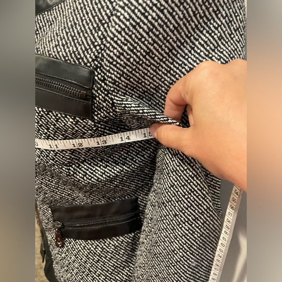 Miss London black and white blazer with leather accents - Picture 5 of 7